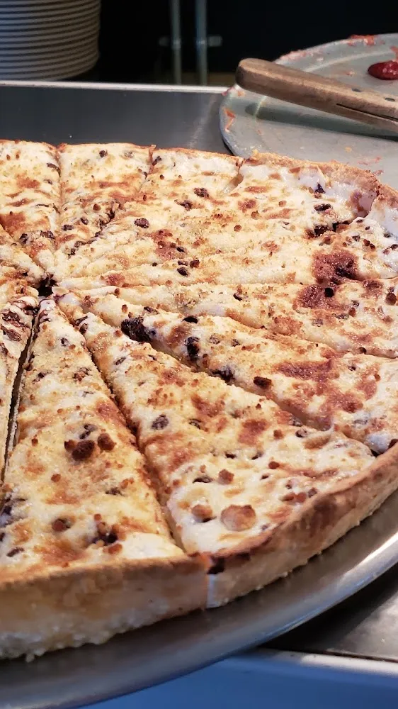 Cheese Mushroom Pizza
